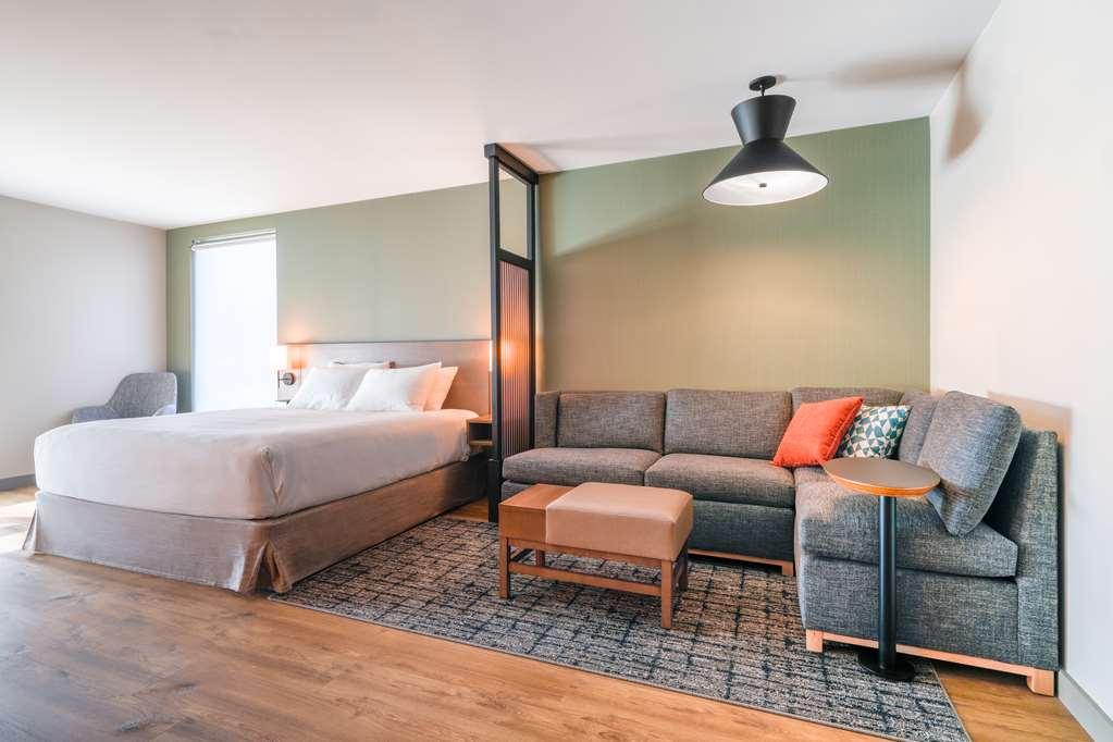 Hyatt Place Sacramento International Airport Стая снимка